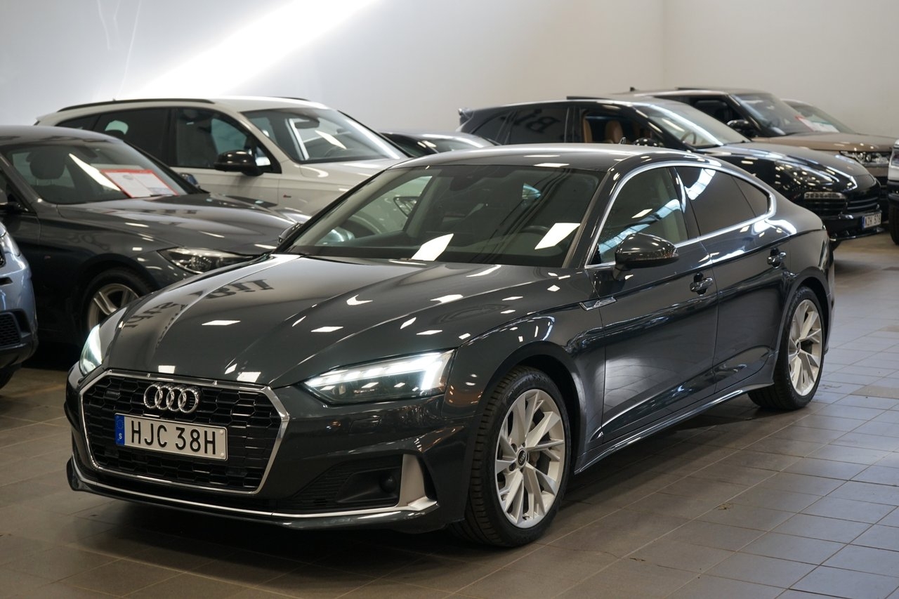 Audi A5 2022, photo 2/10
