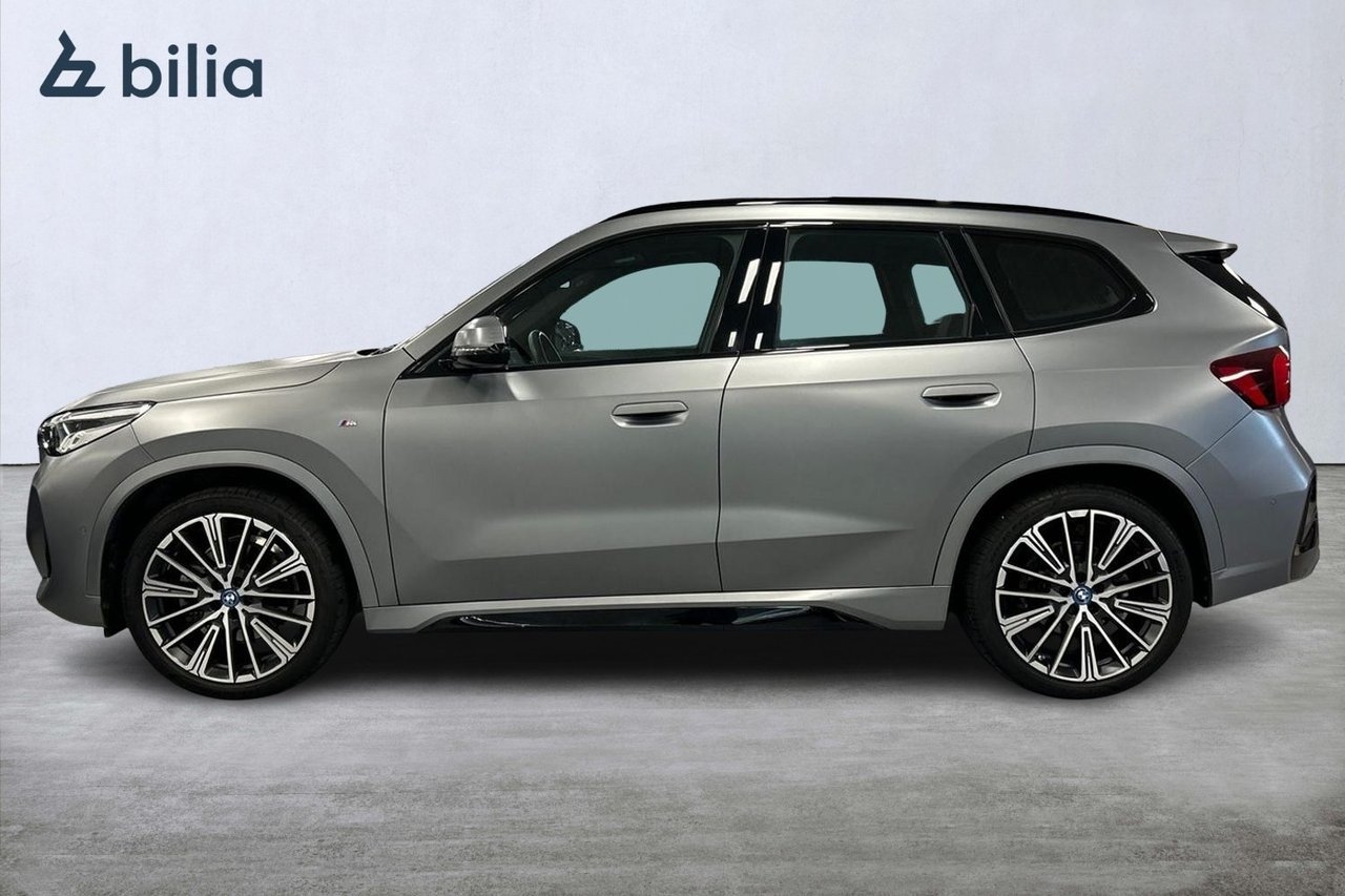 BMW iX1 xDrive 30 M-Sport 2024, bild 3/10