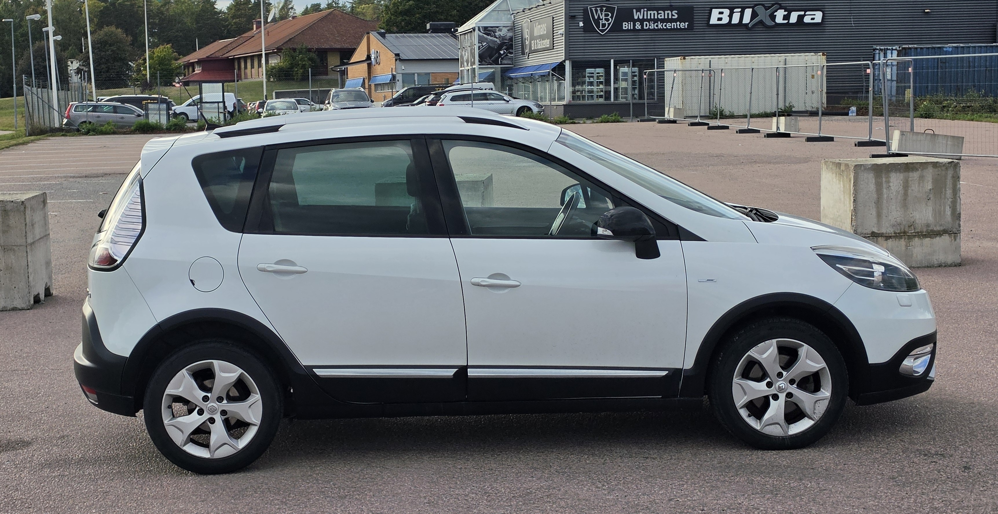 Renault Scenic XMod 1.5 dCi Manuell 2014, bild 4/10