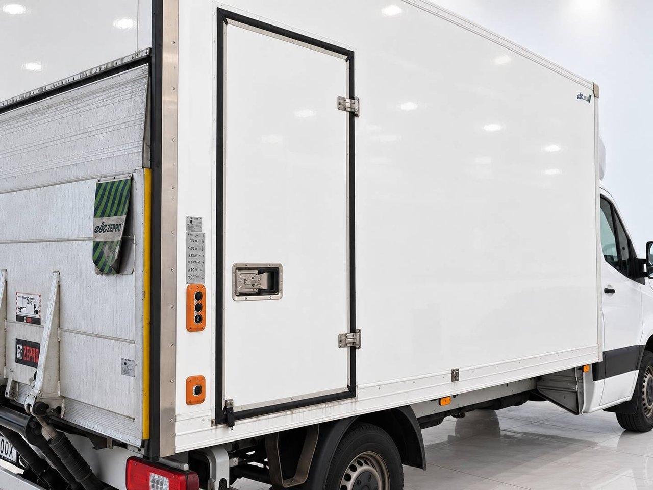 Mercedes-Benz Sprinter 2023, bild 7/10