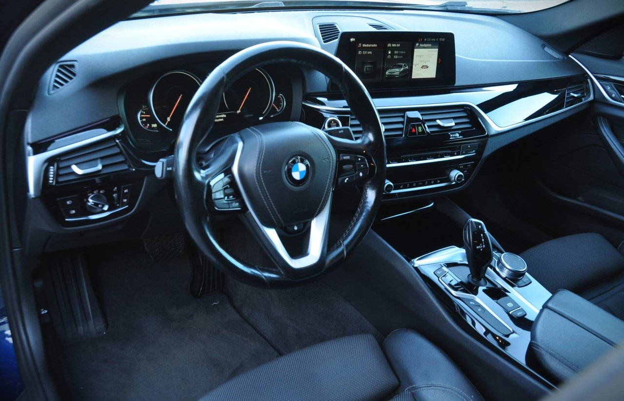 BMW 520 2018, bild 7/10