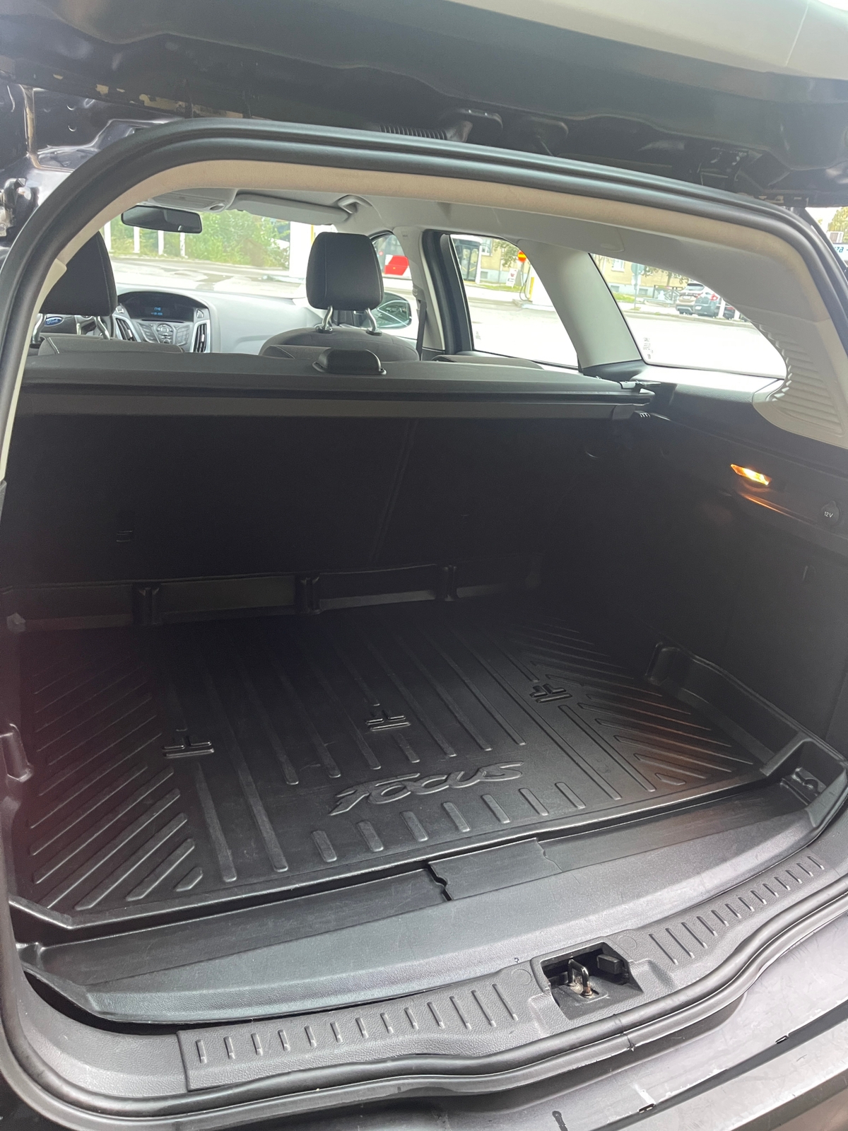 Ford Focus Kombi 1.0 EcoBoost Manuell 2013, bild 4/10