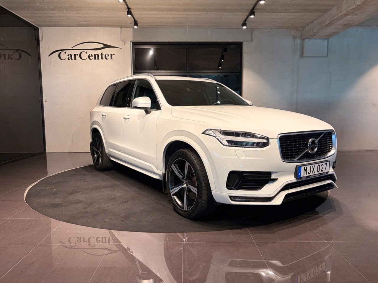 Volvo XC90 D5 AWD 2017, bild 2/10
