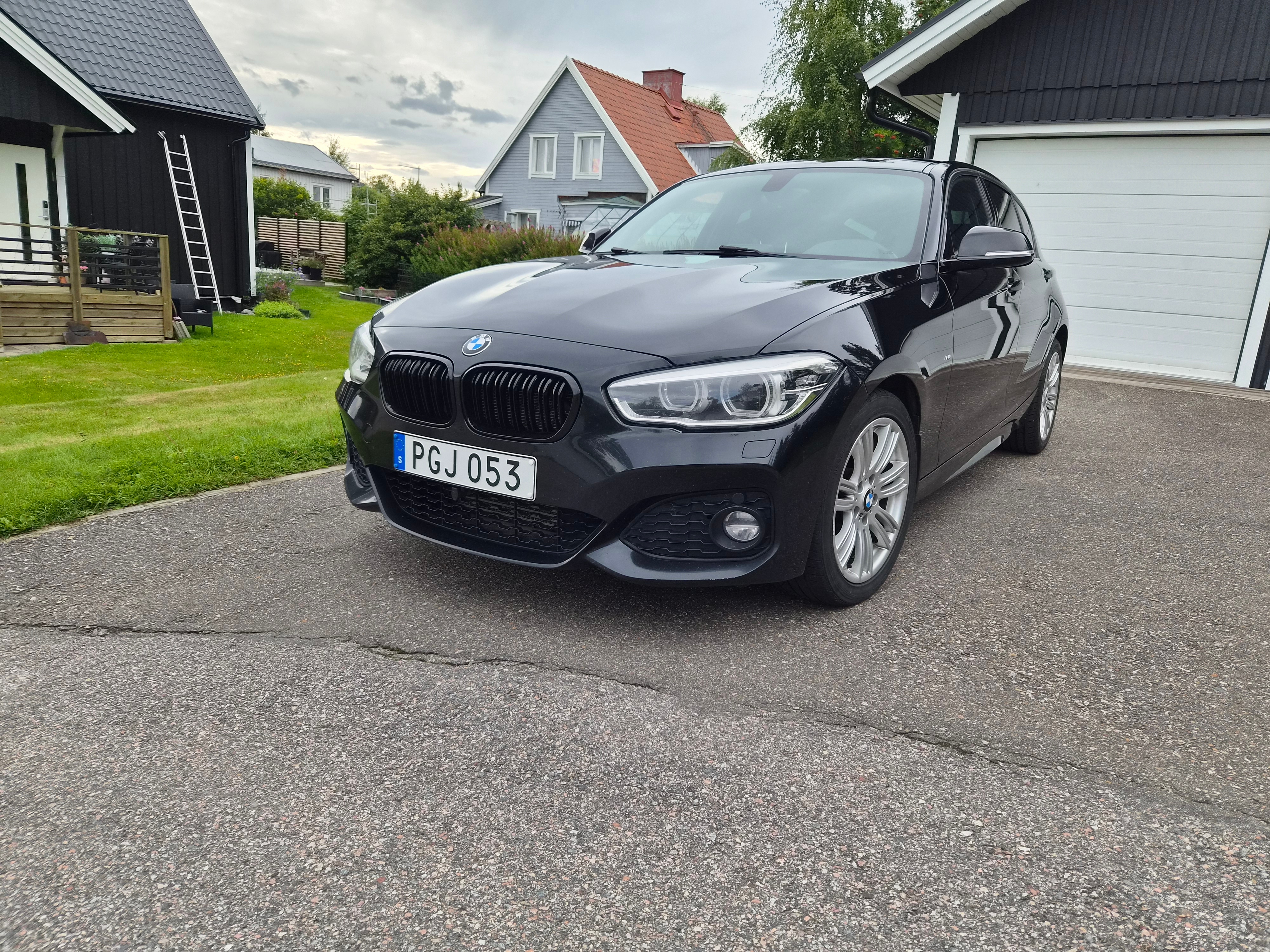 BMW 118