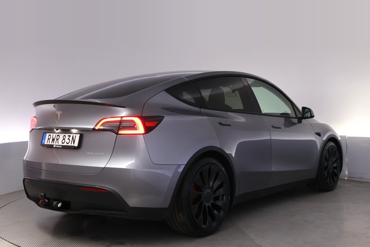 Tesla Model Y Performance Autopilot 2023, kuva 5/10