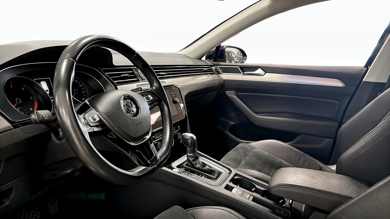 Volkswagen Passat 2019, bild 7/12