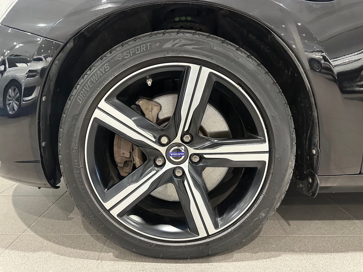 Volvo V60 2018, kuva 3/10
