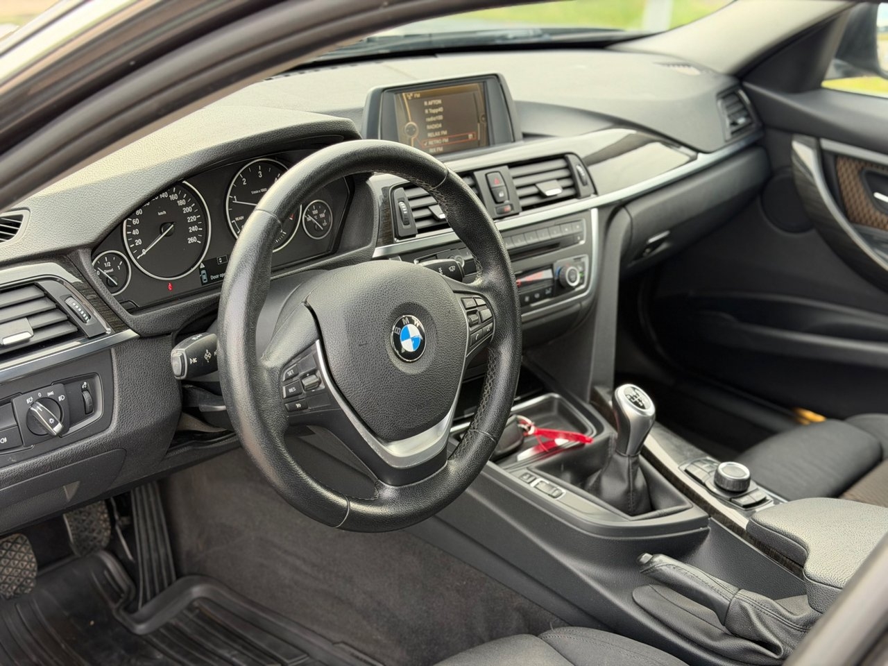 BMW 320 d Touring Luxury Line Euro 5 2013, bild 7/10