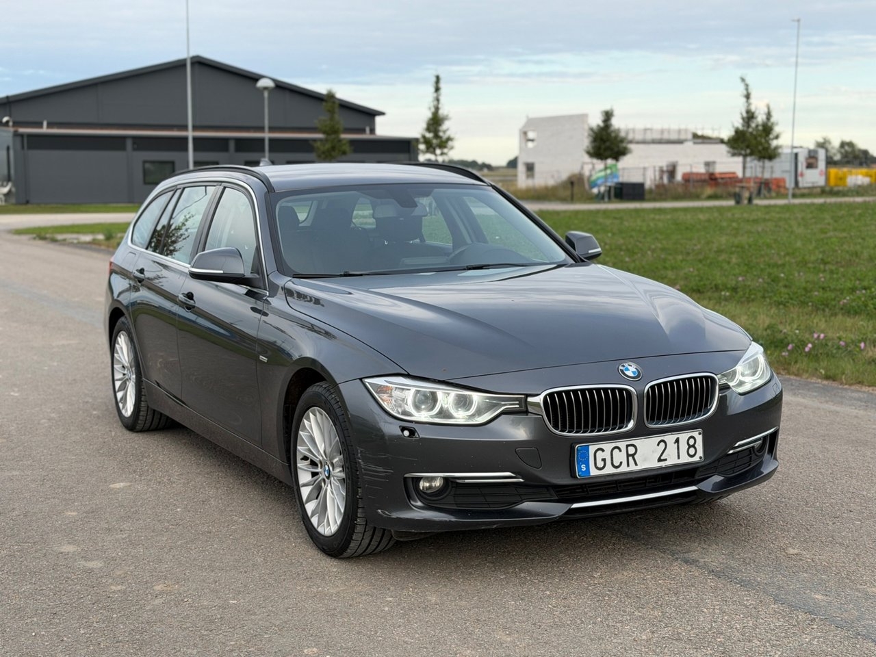 BMW 320 d Touring Luxury Line Euro 5 2013, bild 3/10