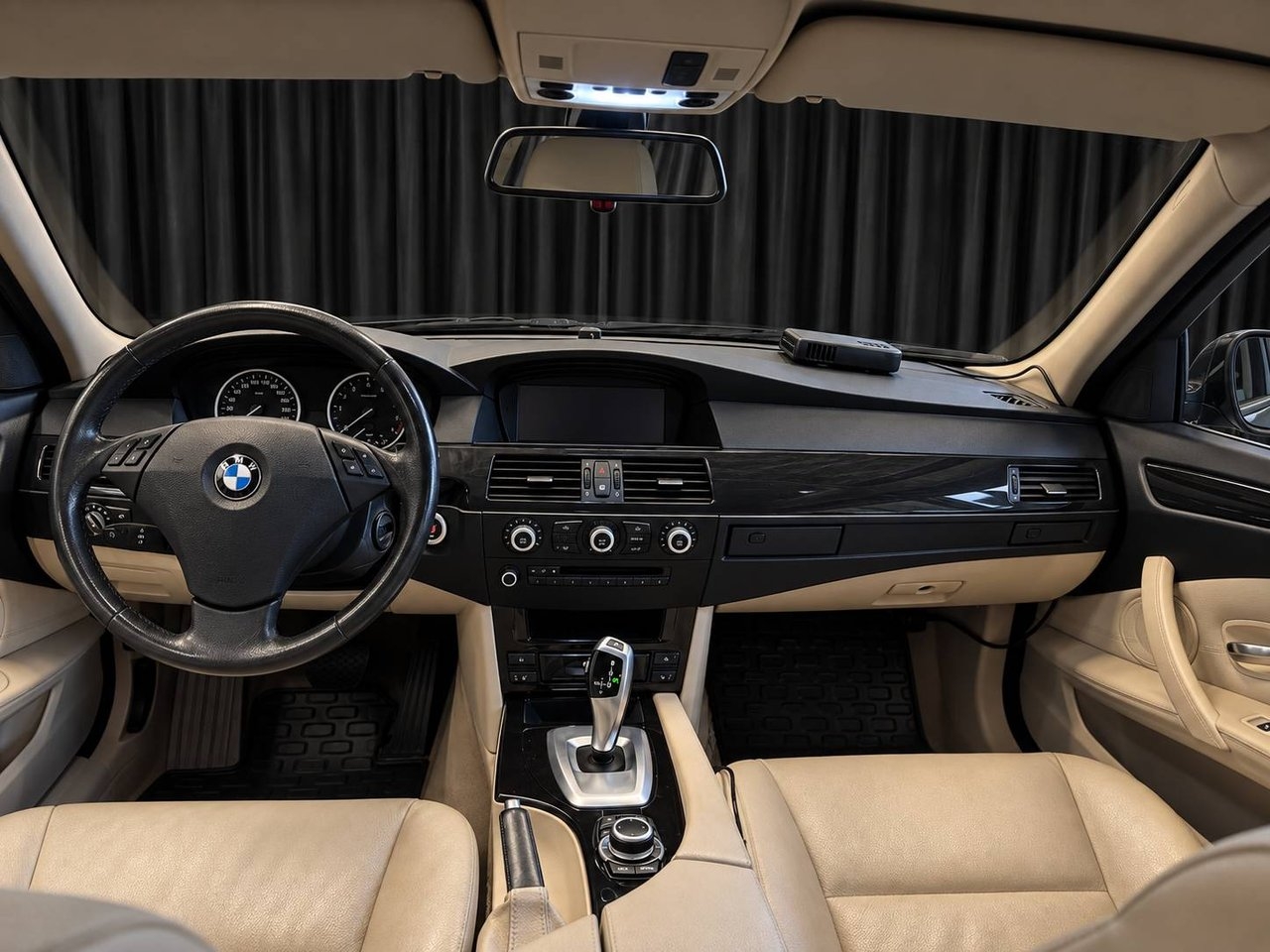 BMW 520 d Touring Euro 4 2010, bild 6/10