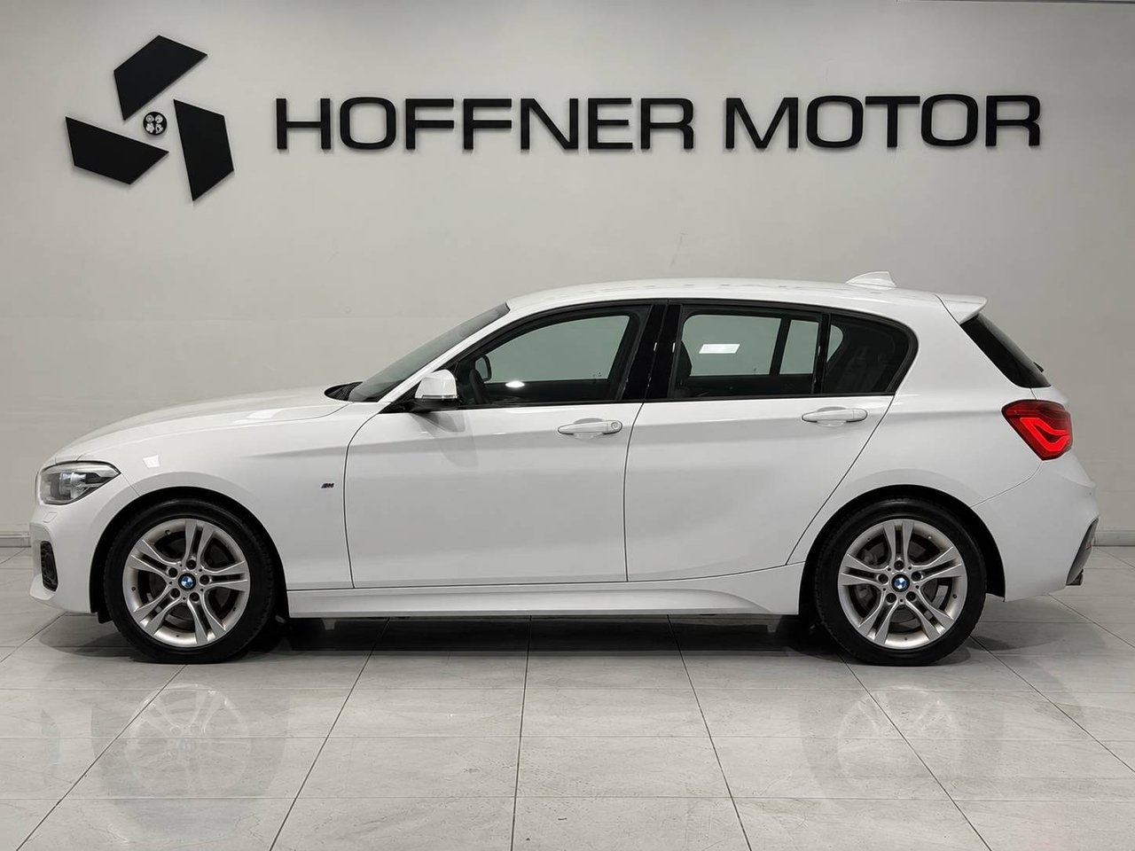 BMW 116 d 5-dörrars Steptronic M Sport 2016, bild 3/10