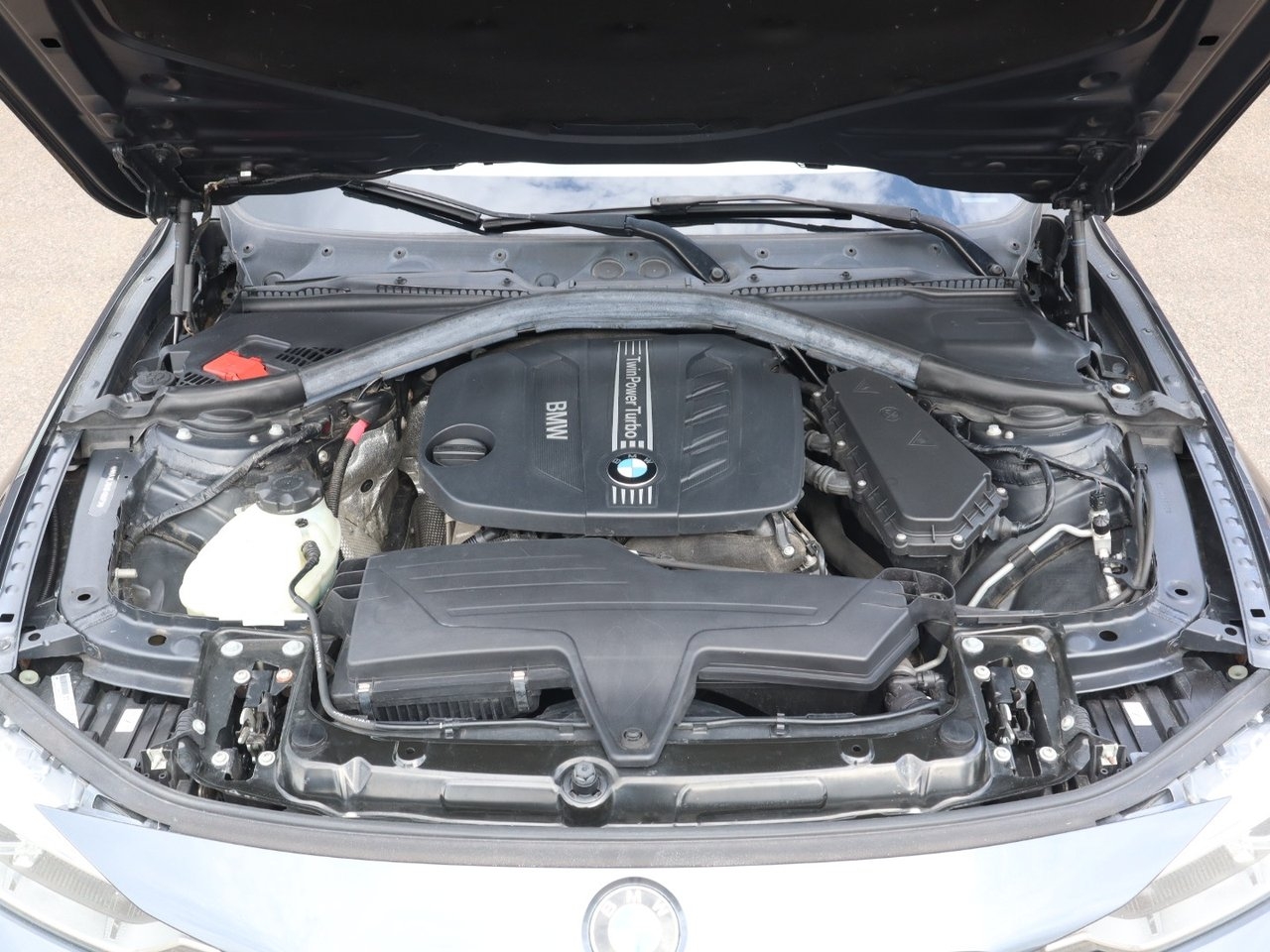 BMW 320 d Touring Euro 5 2013, photo 6/10