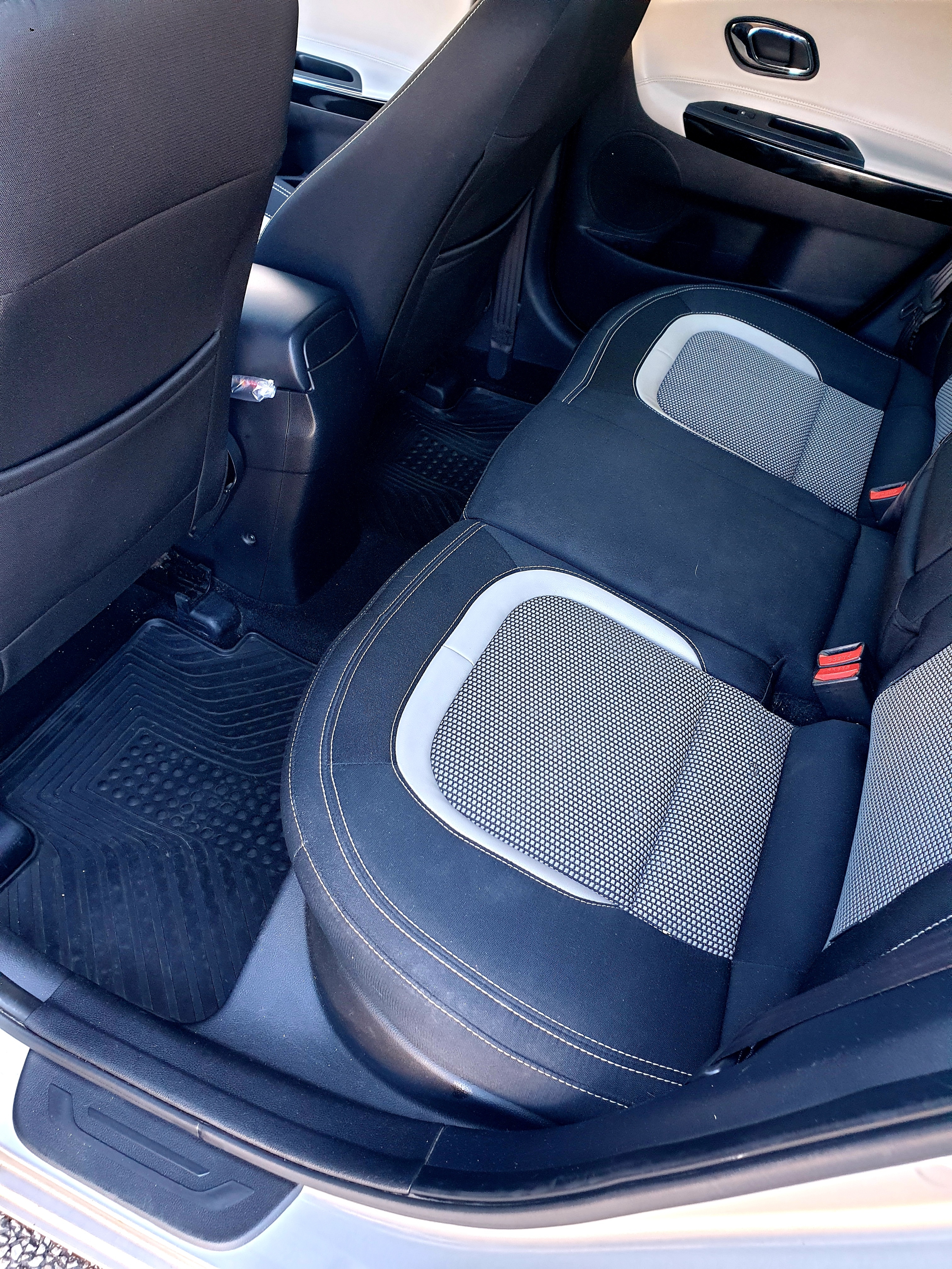 Kia Ceed _sw 1.6 CRDi Manuell 2013, bild 6/10
