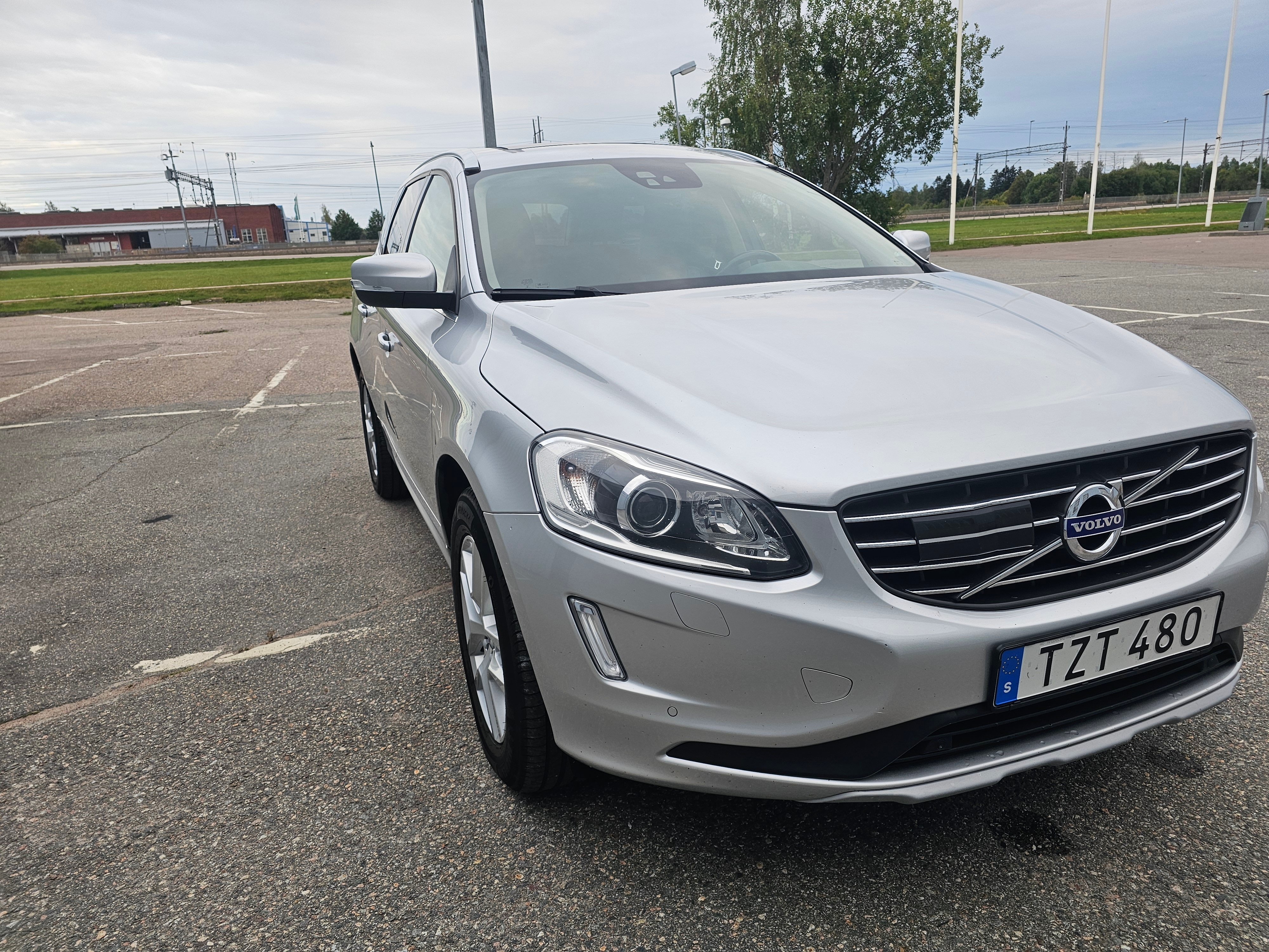 Volvo XC60 D4 AWD 2017, bild 3/10