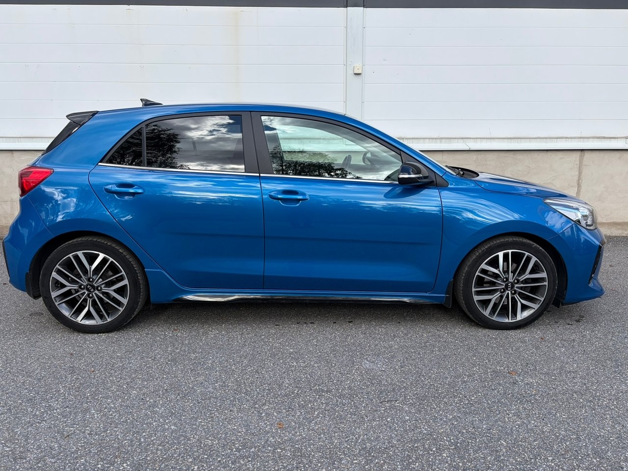 Kia Rio 1.0 T-GDI DCT GT-Line Euro 6 2021, kuva 5/9