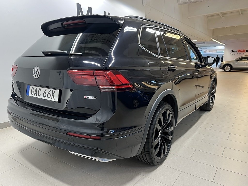 Volkswagen Tiguan Allspace 2021, photo 4/10
