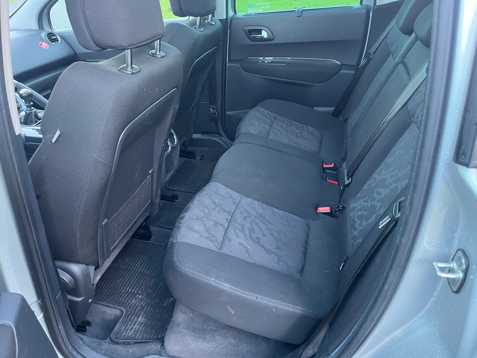 Peugeot 3008 1.6 THP Manuell 2009, bild 6/9