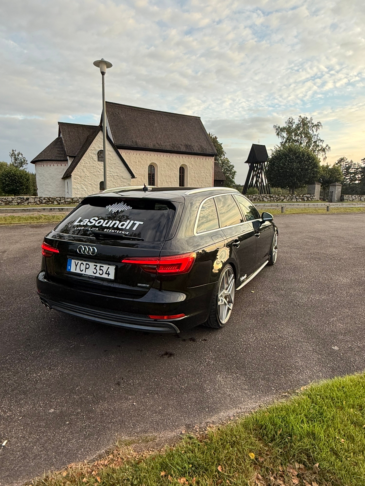 Audi A4 Avant 2.0 TDI quattro S Tronic 2016, bild 3/10