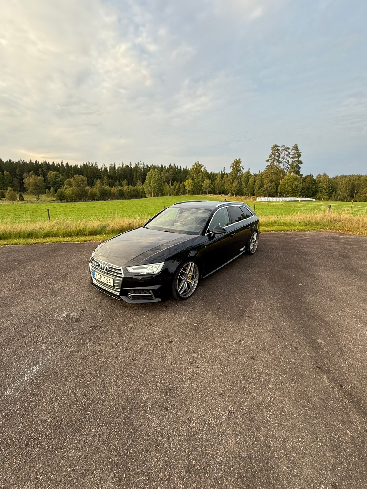 Audi A4 Avant 2.0 TDI quattro S Tronic 2016, bild 6/10
