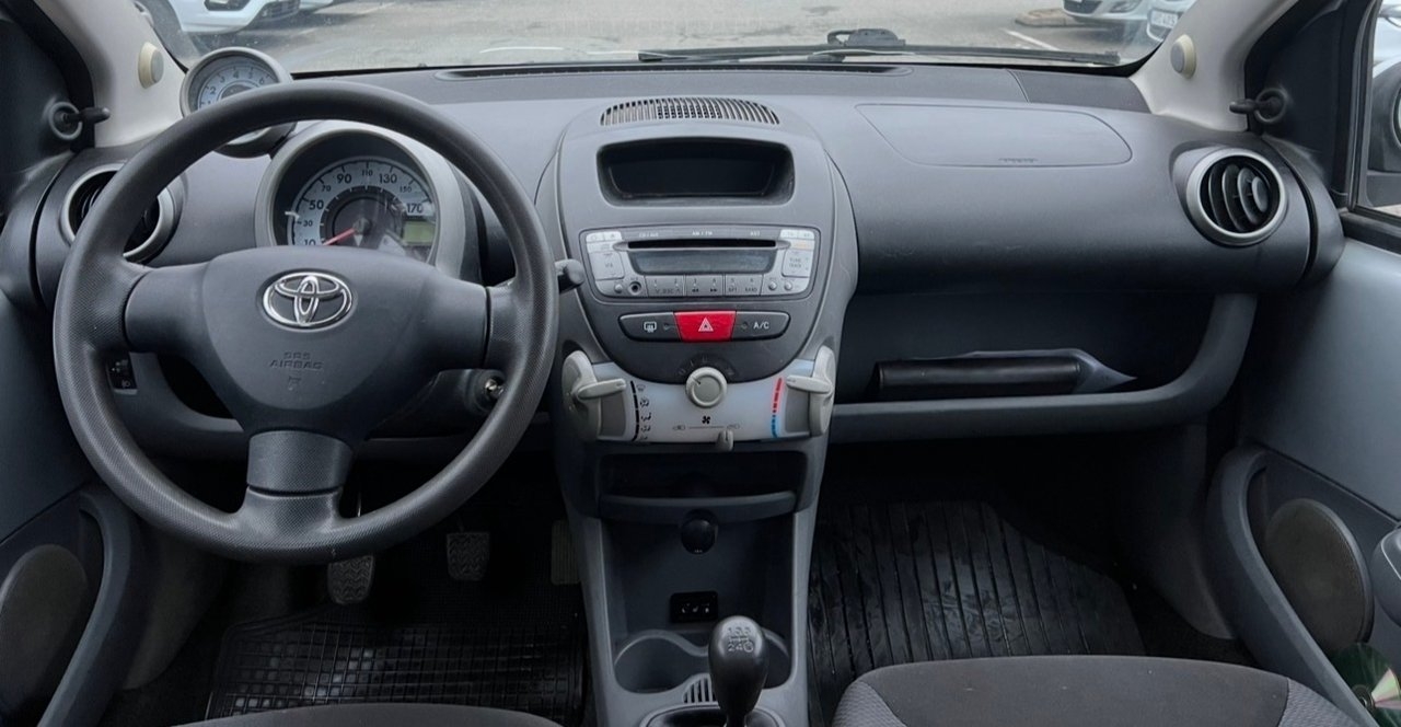 Toyota Aygo 5-dörrar 1.0 VVT-i 2007, bild 5/8