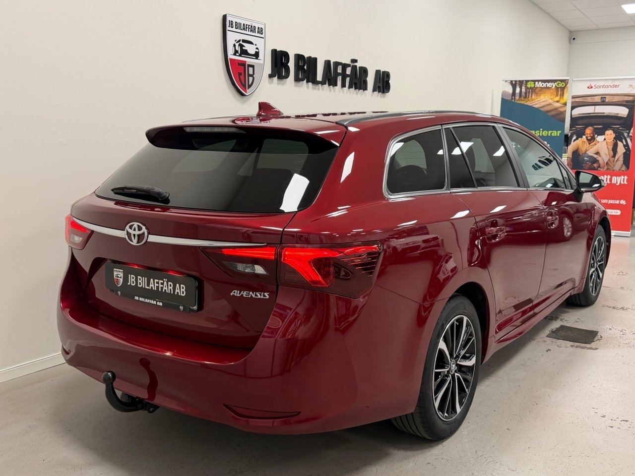 Toyota Avensis 2018, kuva 6/10