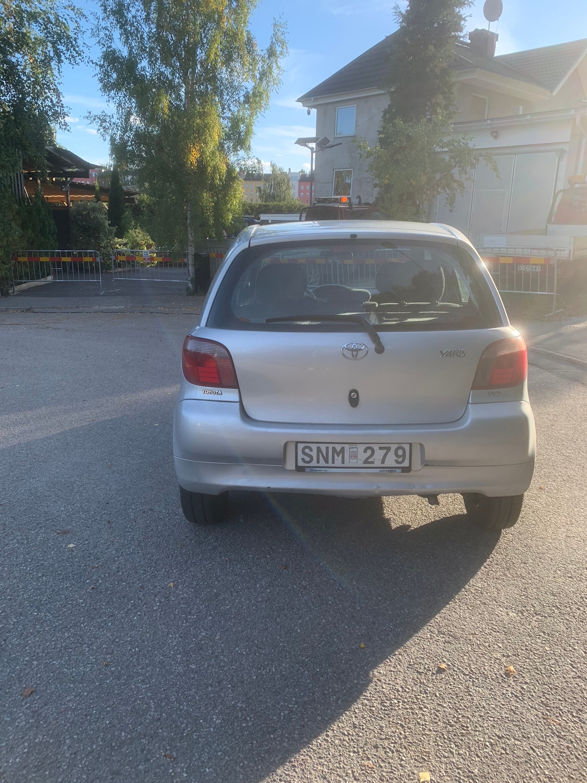 Toyota Yaris 5-dörrar 1.0 VVT-i Manuell 2001, bild 4/10