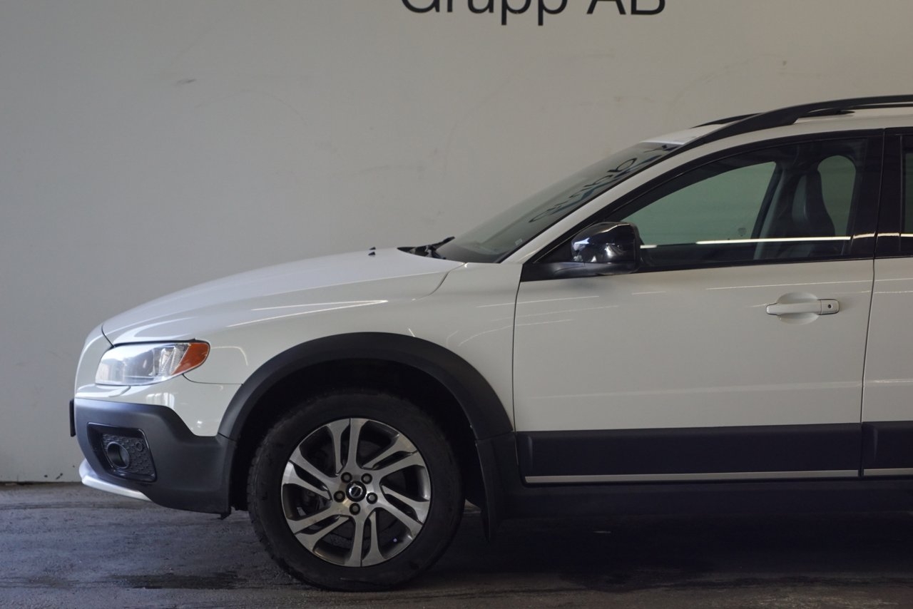 Volvo XC70 D5 AWD AUT TAKLUCKA VOC DRAG 2012, bild 5/10