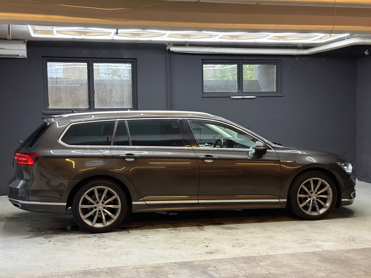 Volkswagen Passat 2018, bild 7/10