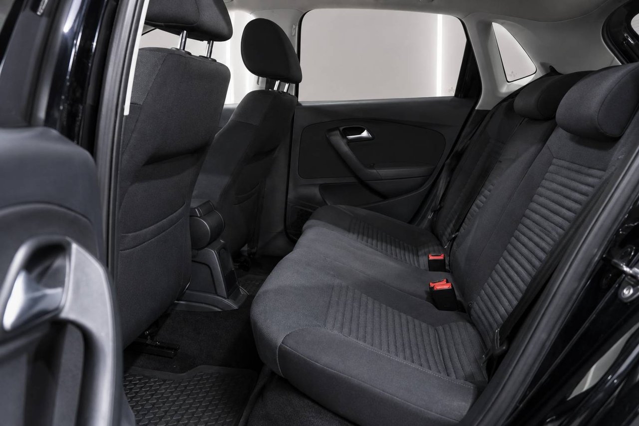 Volkswagen Polo 2014, kuva 6/10