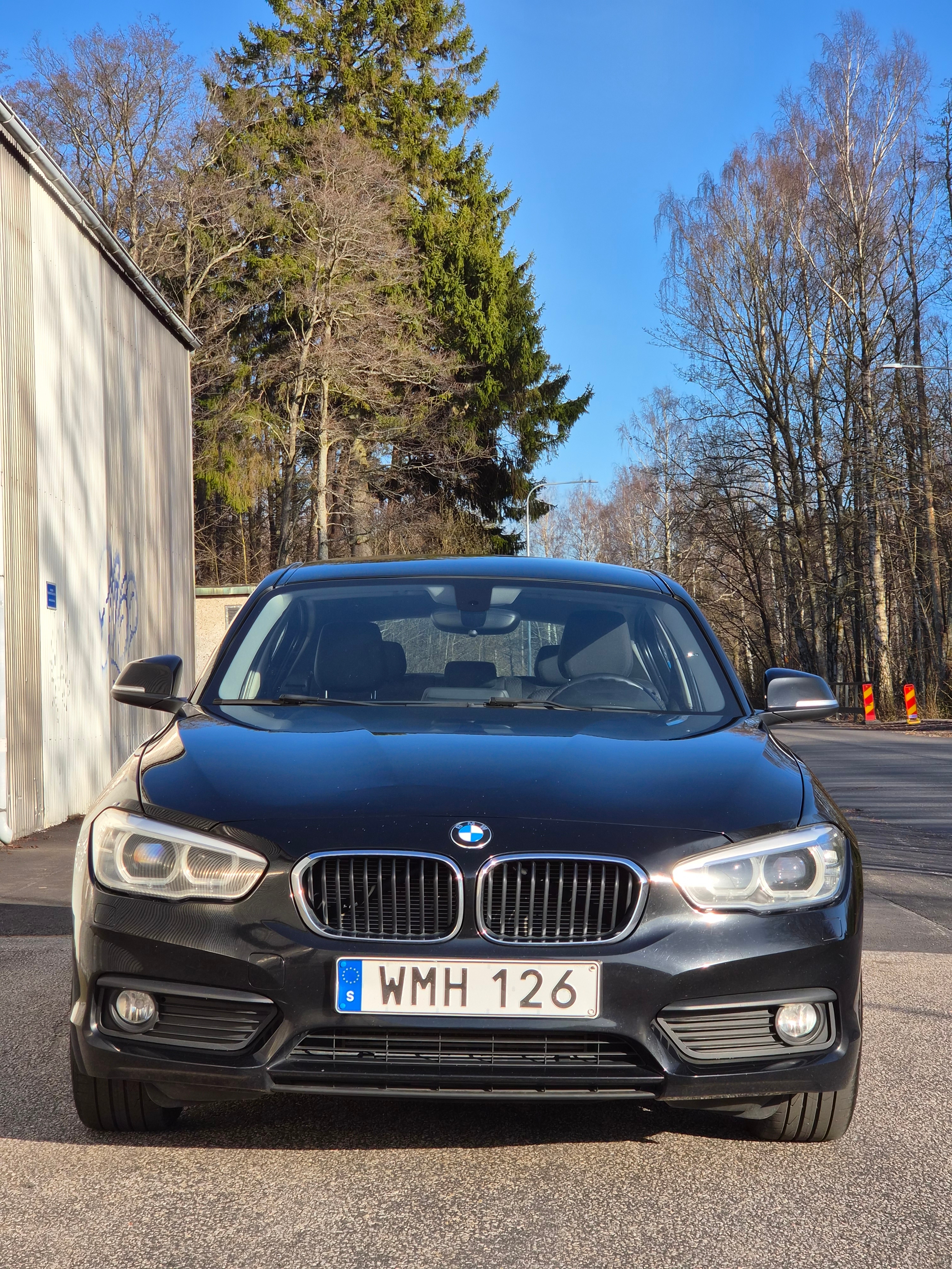 BMW 116 d 5-dörrars Manuell 2016, bild 2/2
