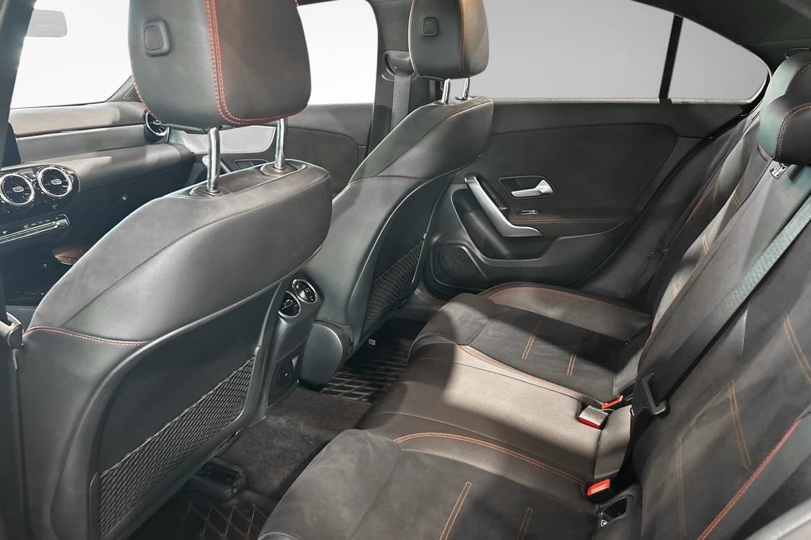 Mercedes-Benz A 180 AMG / Widescreen 2021, bild 7/10