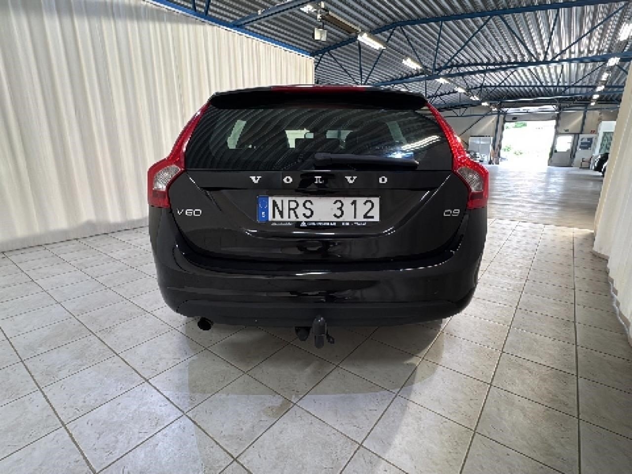 Volvo V60 D3 Automat Summum Drag 2011, bild 3/10