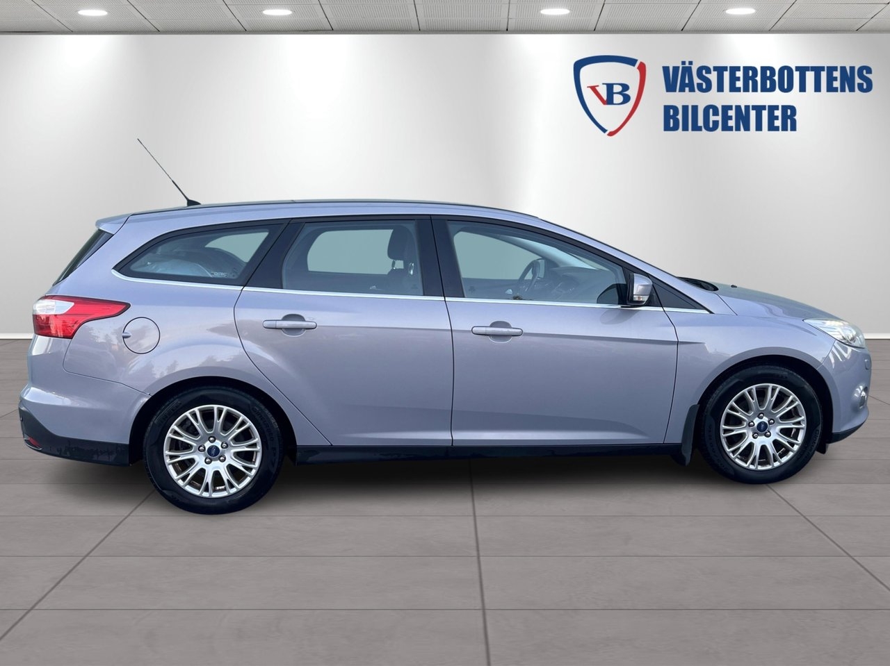 Ford Focus 2014, bild 2/9