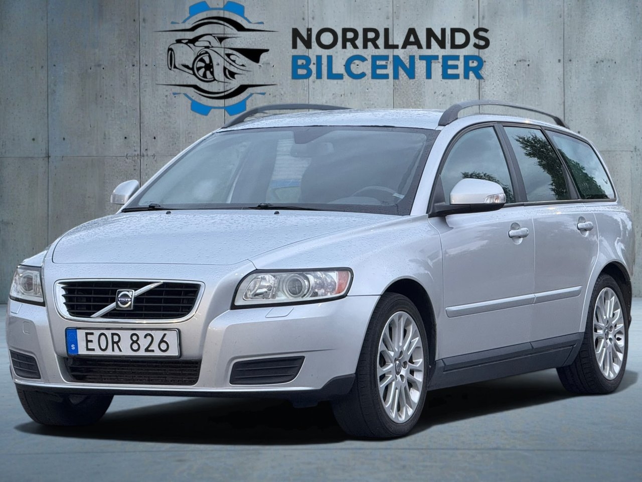 Volvo V50