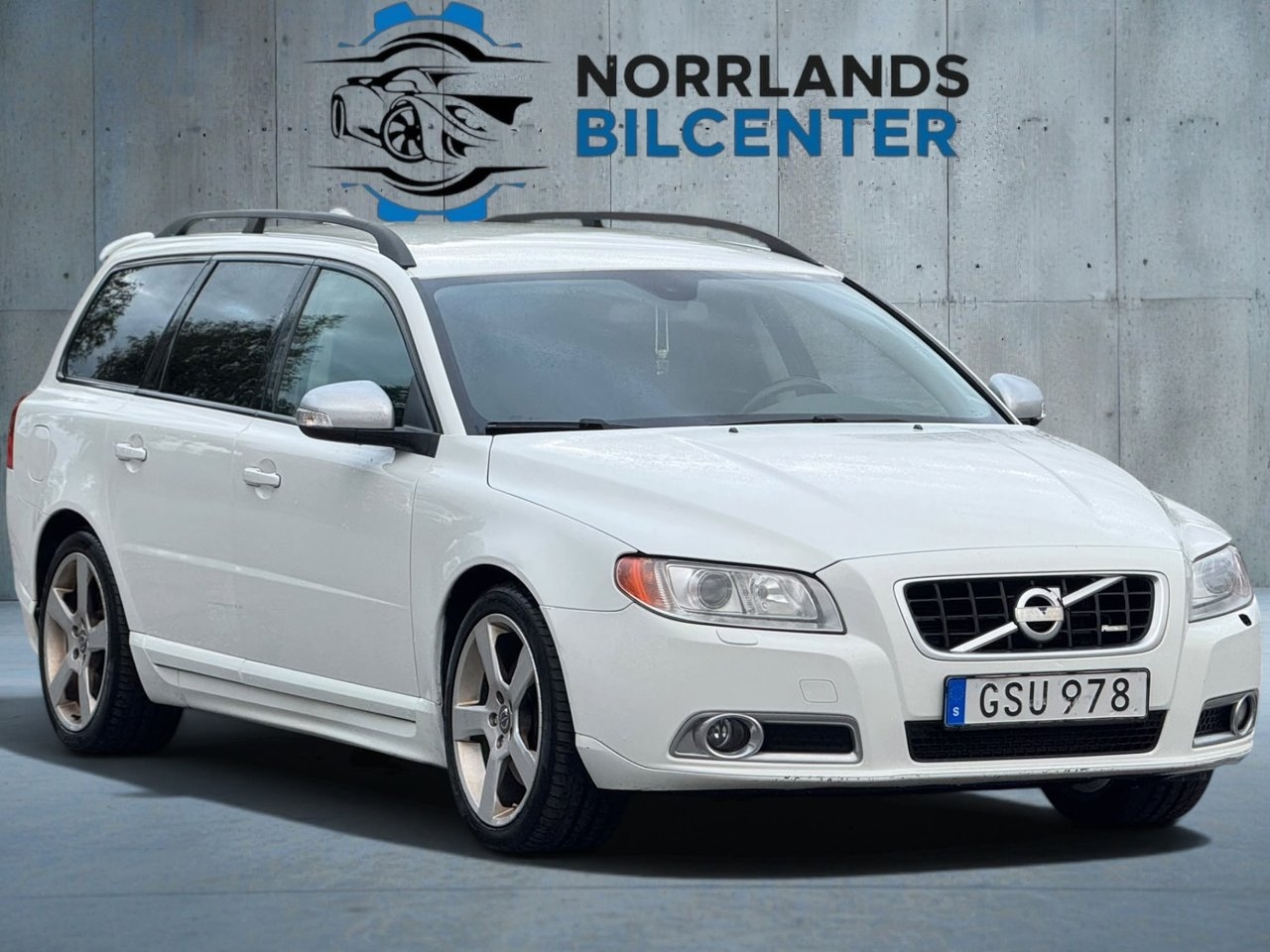 Volvo V70 2.5FT R-Design Euro 5 2011, bild 2/10