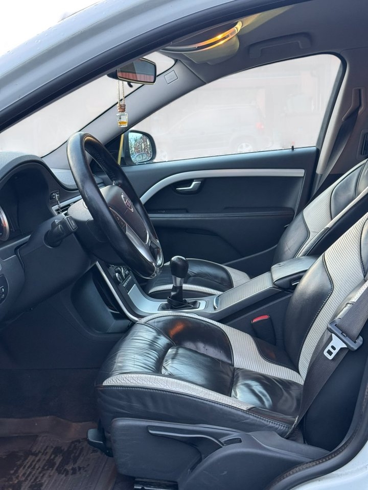 Volvo V70 2.5FT R-Design Euro 5 2011, bild 7/10