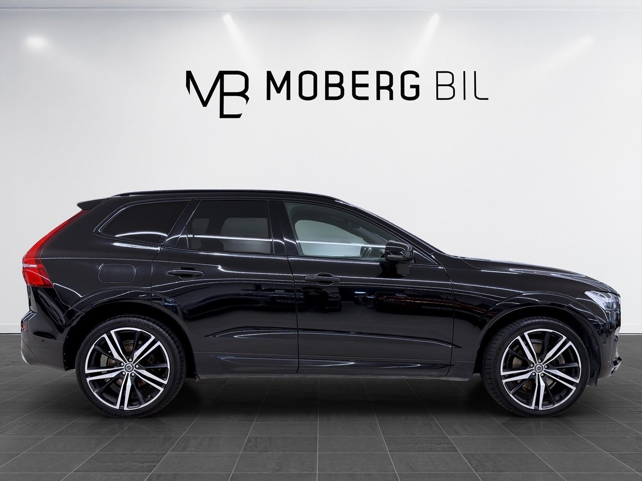 Volvo XC60 B4 AWD 197hk R-Design 2020, kuva 3/10