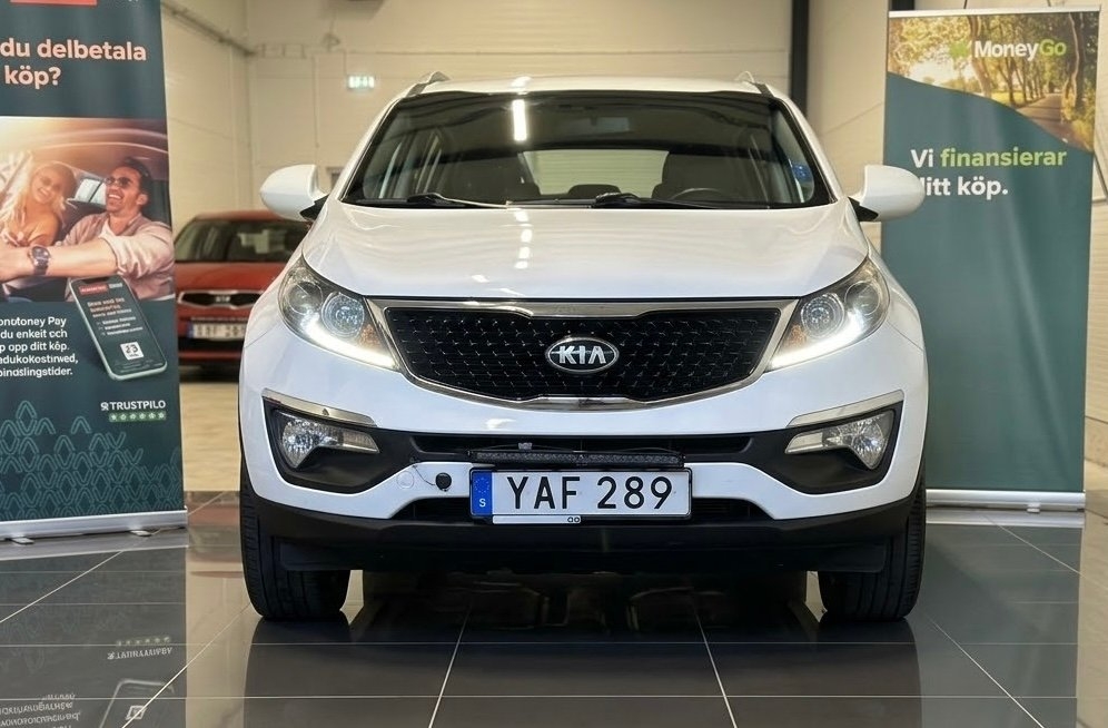 Kia Sportage 1.7 CRDi Action Euro 6 2015, bild 2/10