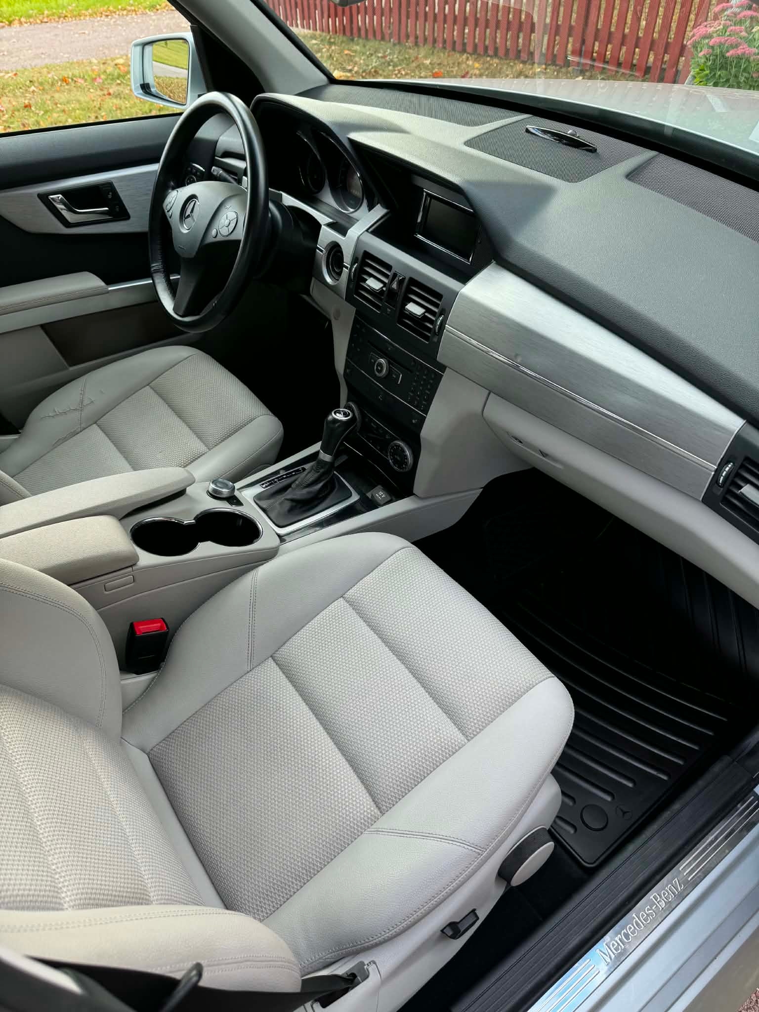 Mercedes-Benz GLK 2010, bild 6/9