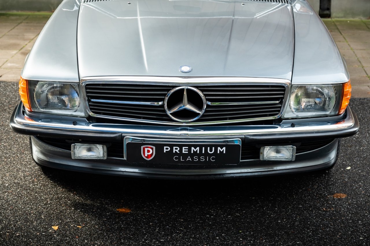 Mercedes-Benz 300 SL - R107, Få ägare 1988, bild 4/10