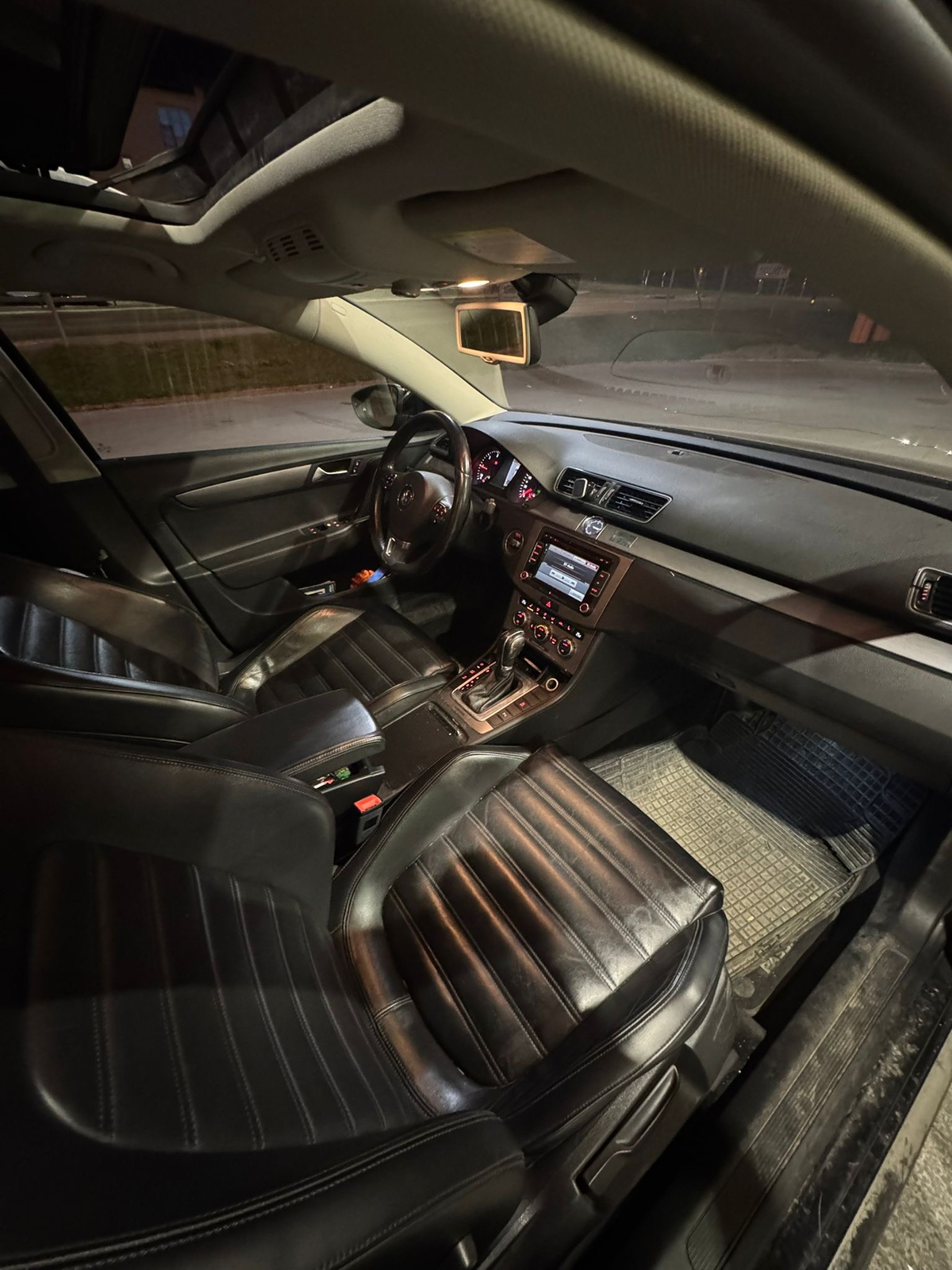 Volkswagen Passat 2013, bild 3/6
