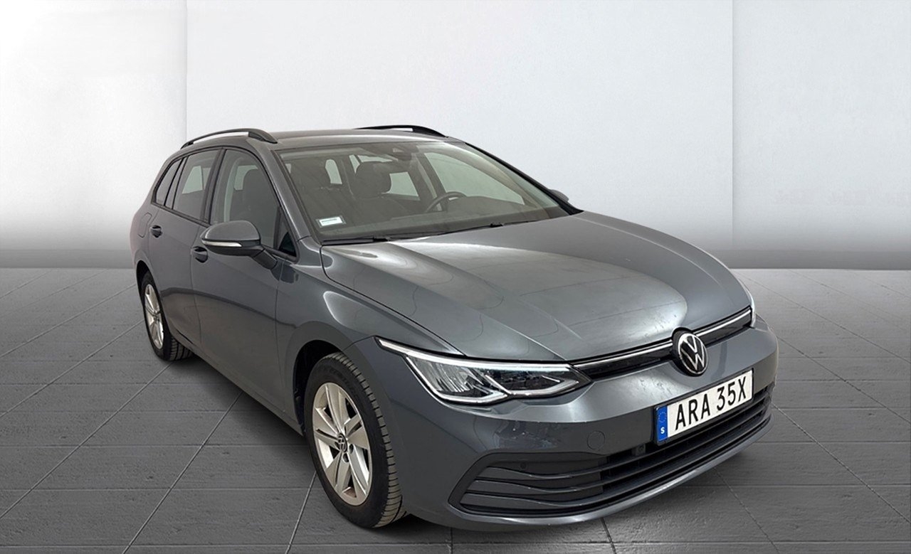 Volkswagen Golf Sportscombi 2023, photo 3/10