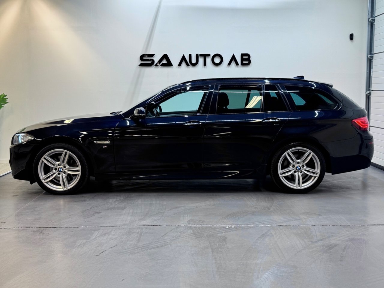 BMW 520 2014, bild 4/10