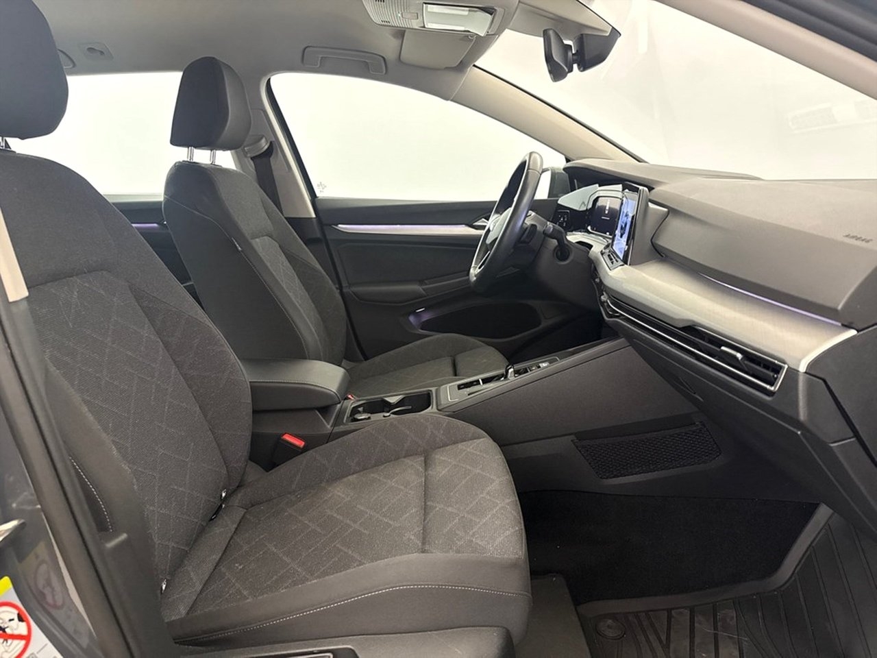 Volkswagen Golf 1.5 eTSI ACT OPF 2023, bild 7/10