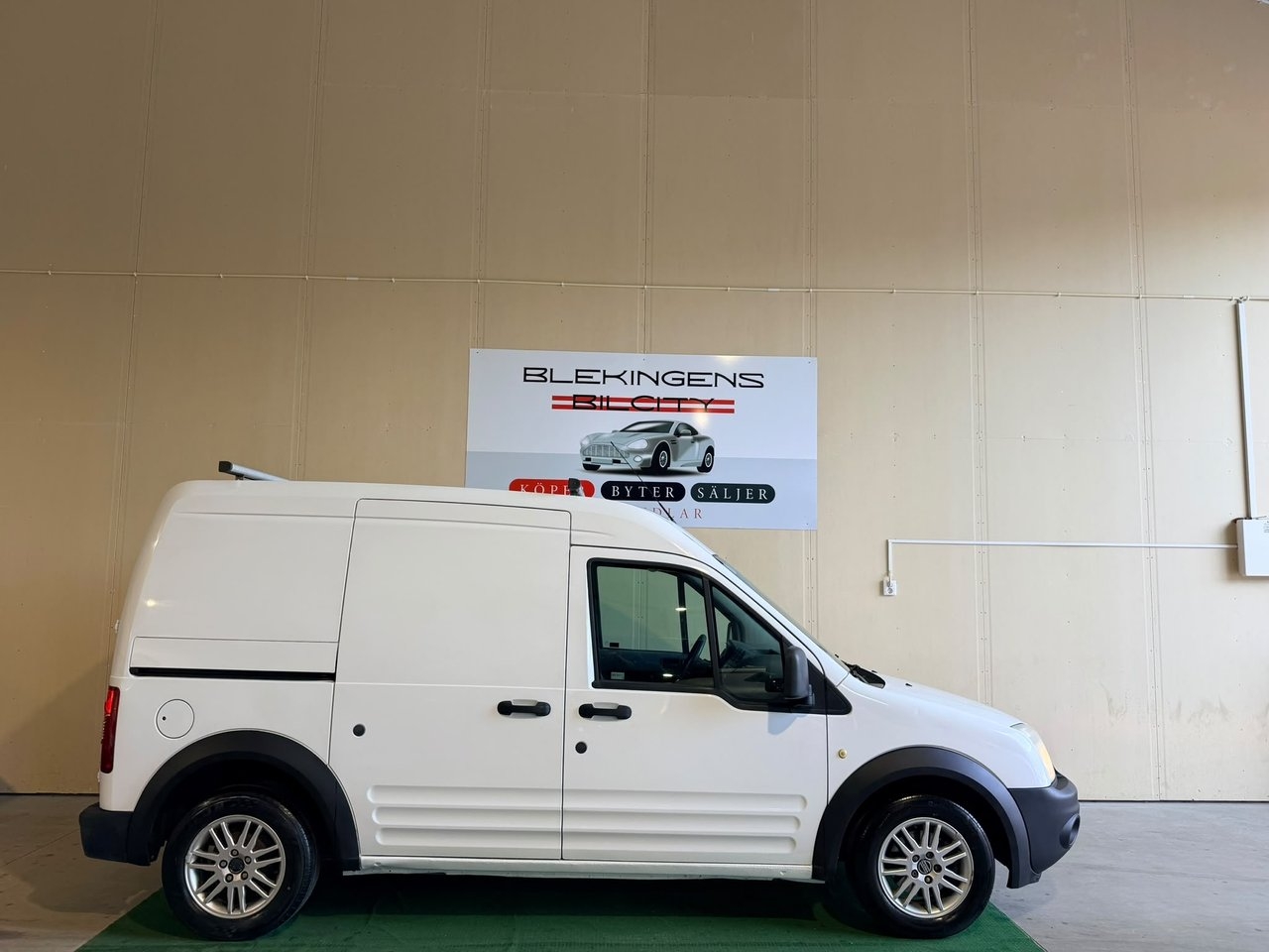 Ford Transit Connect 2010, bild 4/9