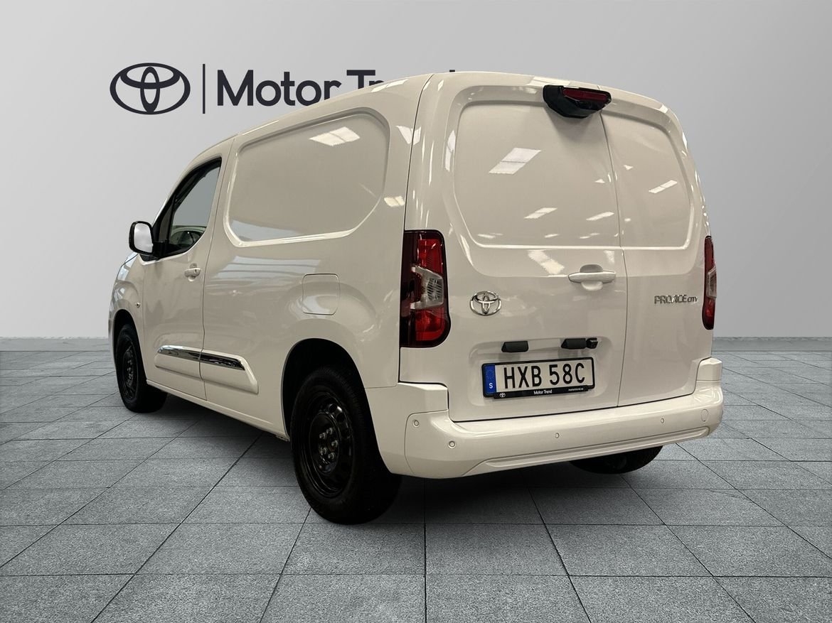 Toyota Proace City 1,5D PROFESSIONAL 2024, bild 3/10