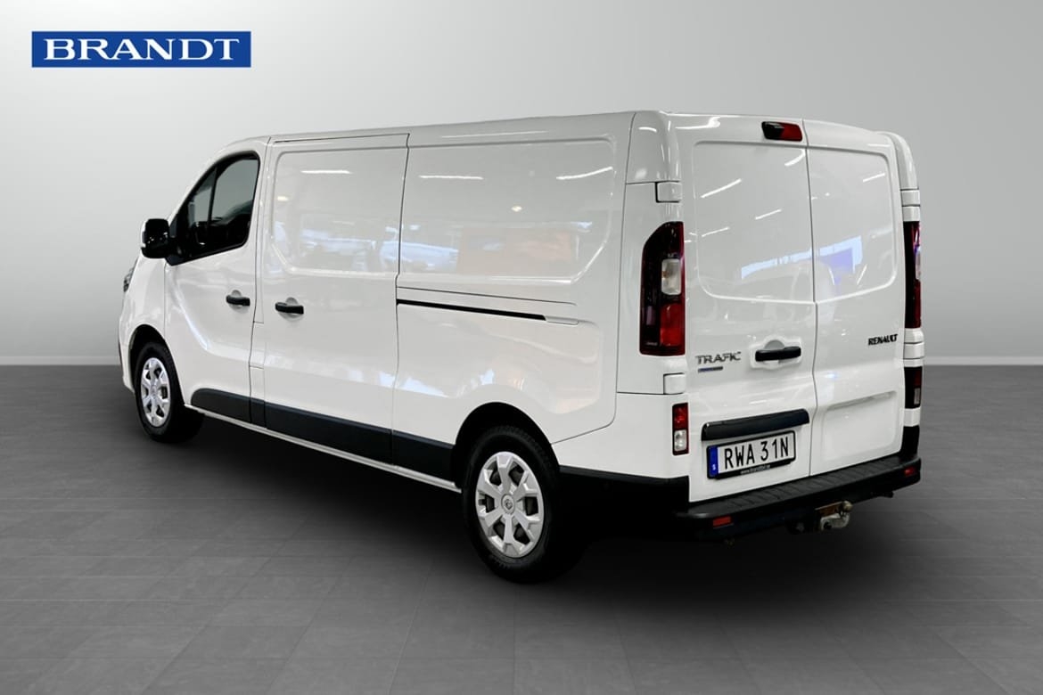 Renault Trafic 2023, kuva 2/7