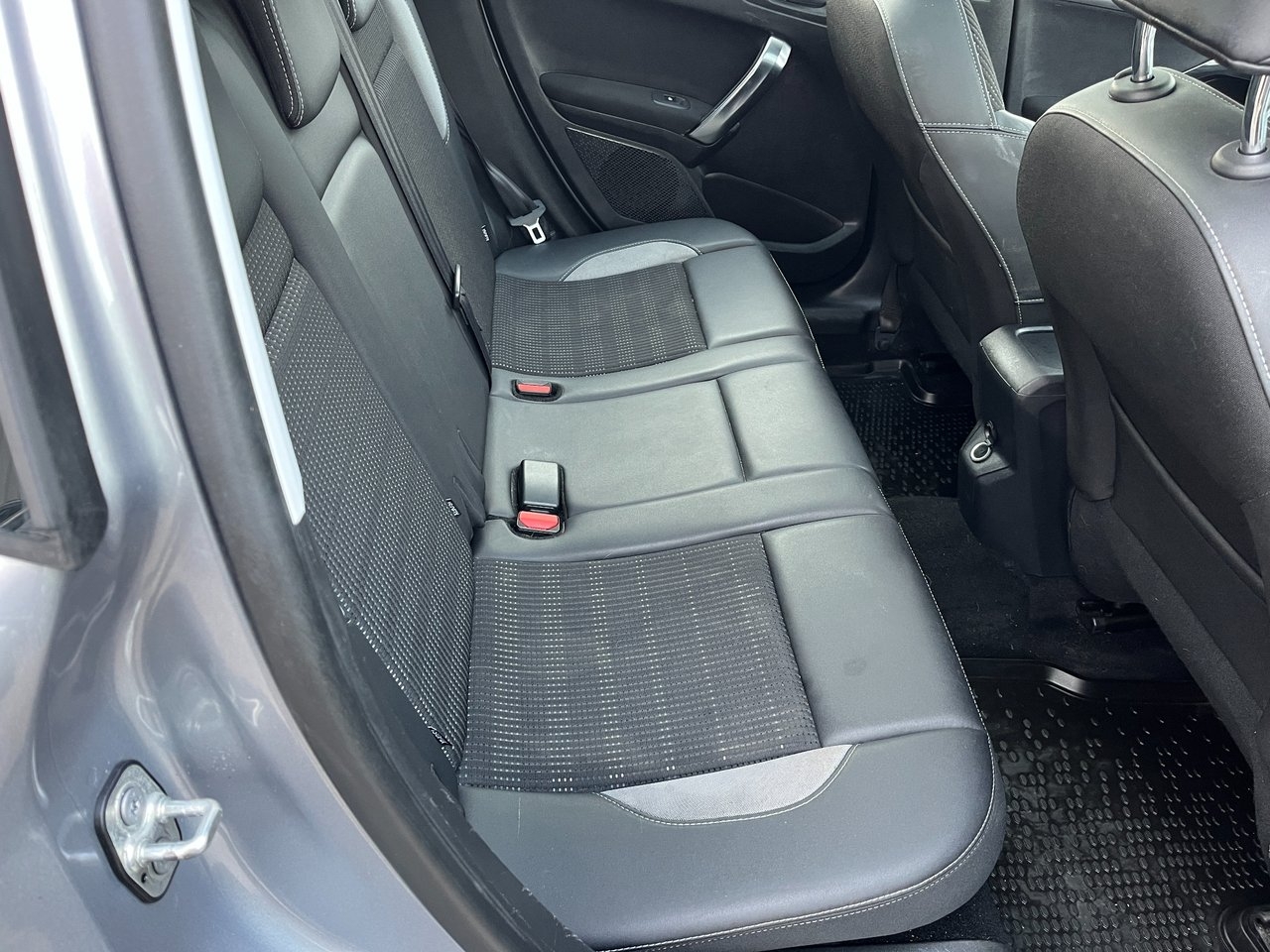 Peugeot 2008 1.2 e-THP EGS Euro 6 2015, kuva 6/10