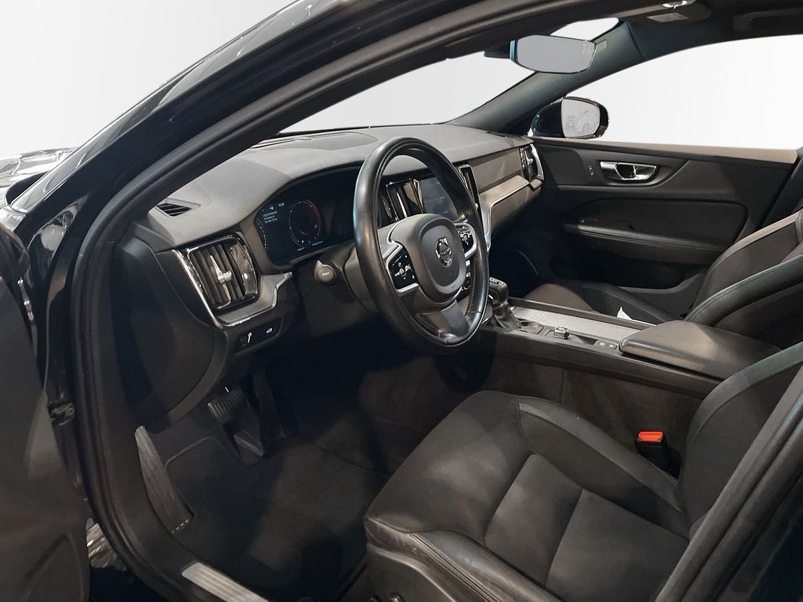 Volvo V60 Cross Country D4 AWD Edition 2019, bild 7/10