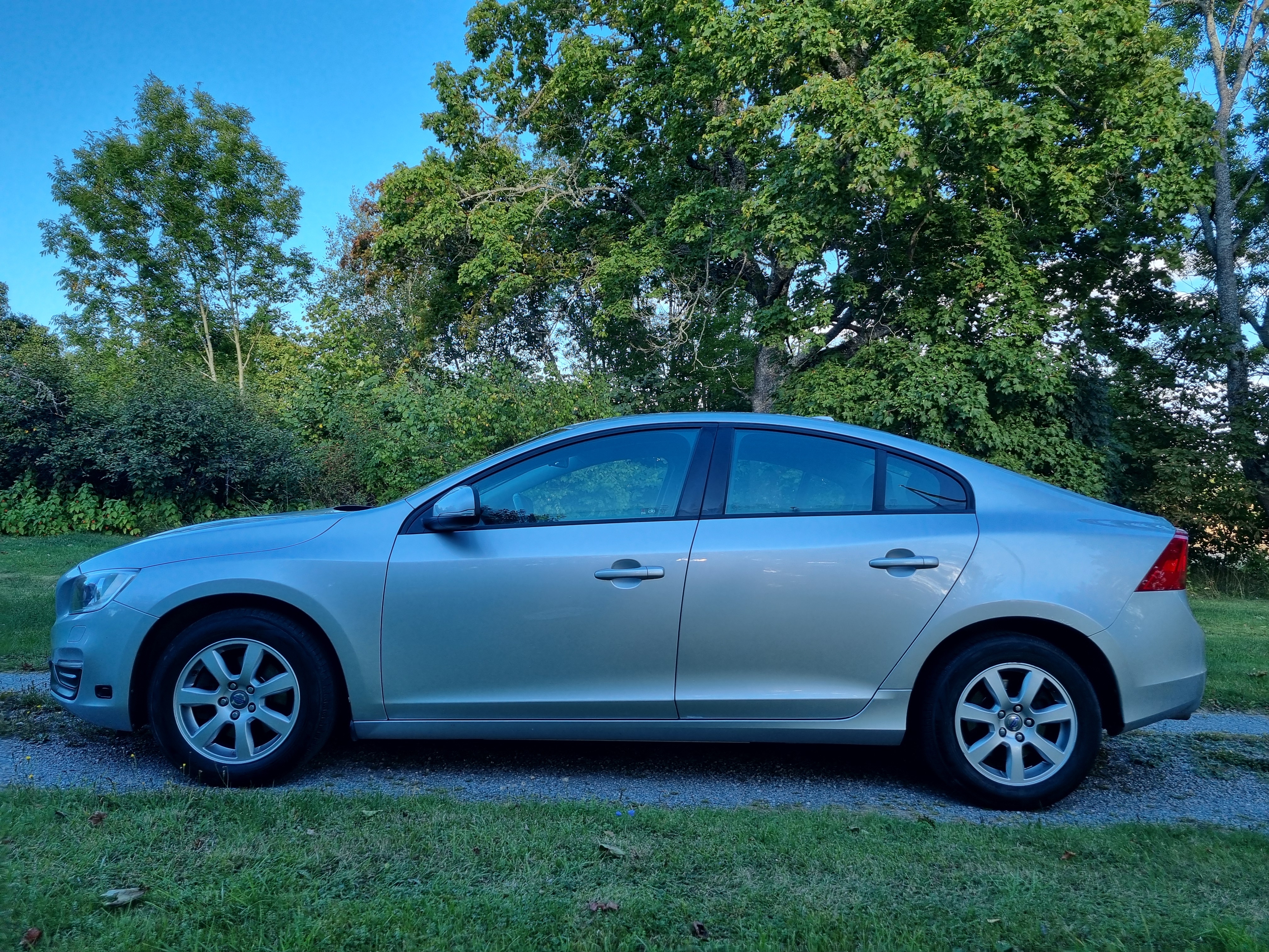 Volvo S60 T3 Manuell 2014, bild 2/10